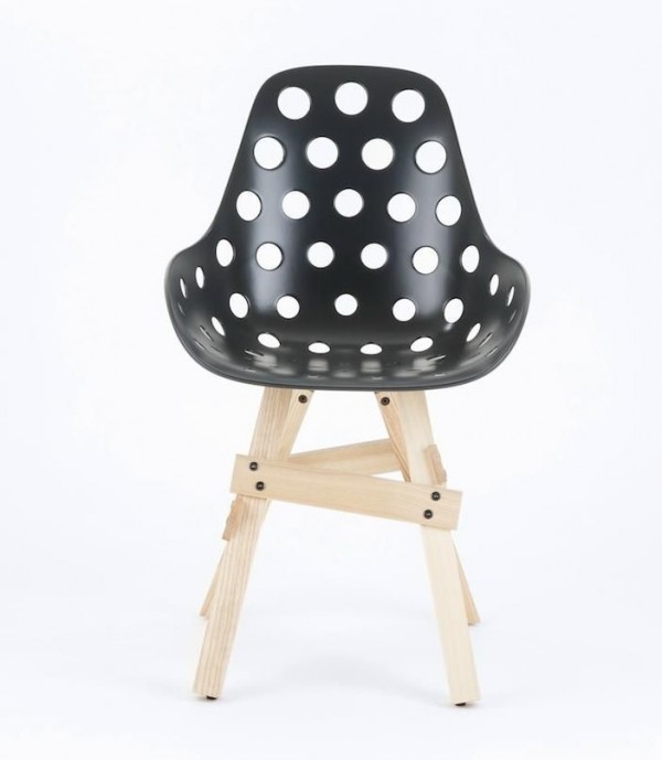 Kubikoff Icon Dimple Holes Stuhl