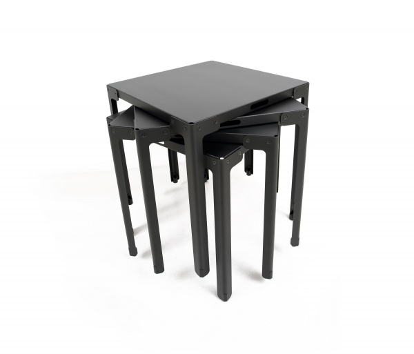 functionals Tisch Lloyd T-Table 70X70 cm