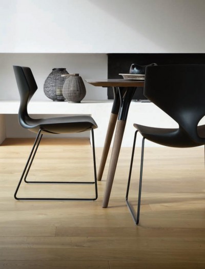 Tonon Stuhl Quo_910 Kufengestell