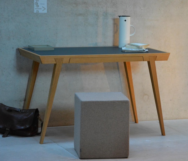 Jan Kurtz Desk Schreibtisch