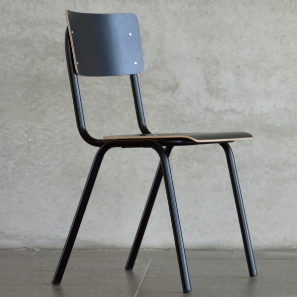 Jan Kurtz Zero stapelbarer Stuhl-Made in Italy