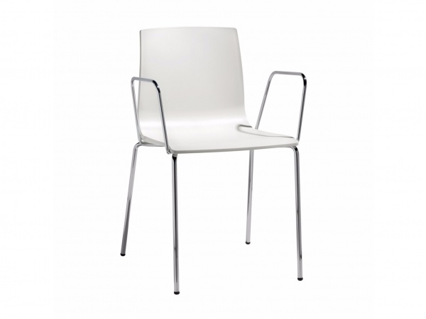 Scab Design Alice Chair mit Armlehnen 4 Fußgestell stapelbar