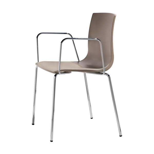 Scab Design Alice Chair mit Armlehnen 4 Fußgestell stapelbar