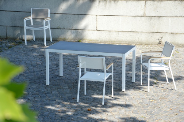Jan Kurtz Armlehnstuhl Lux Aluminium weiss