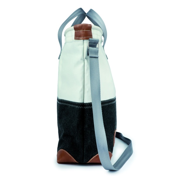360° Segeltuchtasche Ahoi Crossover Shopper weißes Segel und dunkelgraues Persenning