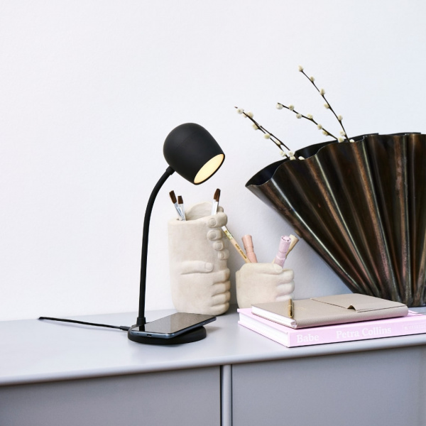 Kreafunk Ellie 3-in-1: Lampe, Bluetooth Lautsprecher und kabelloses Ladegerät