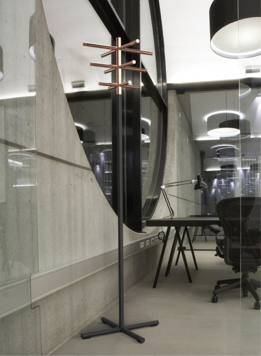 Frost Standgarderobe Crossway Kupfer